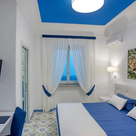 Nocleg ze śniadaniem Costa D'amalfi 4*