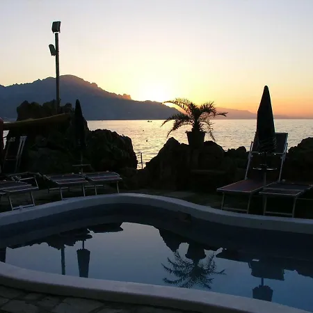 Costa D'amalfi Nocleg ze śniadaniem Amalfi