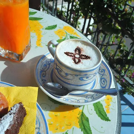 Costa D'amalfi אמאלפי