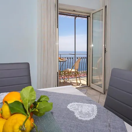 Costa D'amalfi אמאלפי