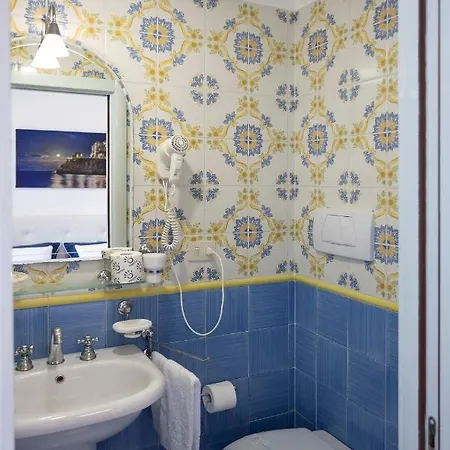 Costa D'amalfi אמאלפי