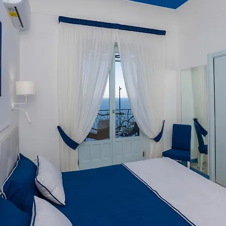 Costa D'amalfi לינה וארוחת בוקר אמאלפי