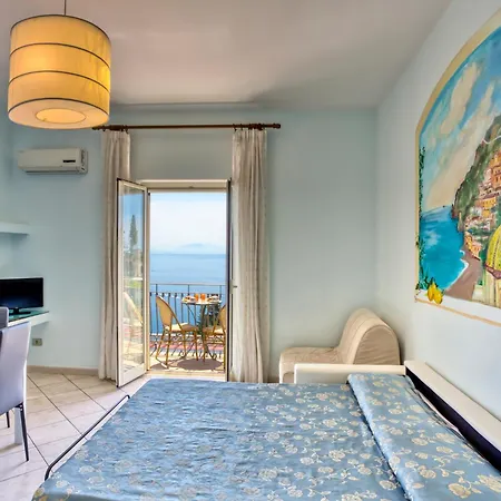 Costa D'amalfi Bed & Breakfast 2*