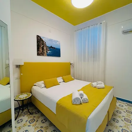 Nocleg ze śniadaniem Costa D'amalfi 2*