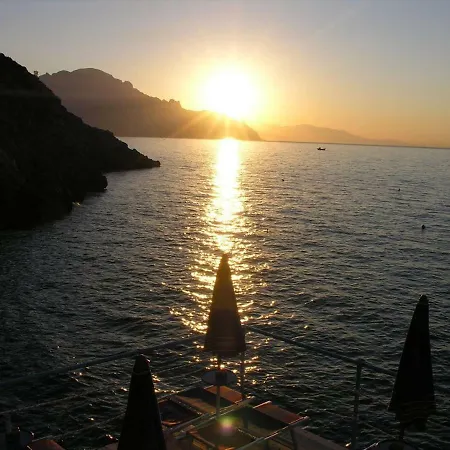 Nocleg ze śniadaniem Costa D'amalfi 2*